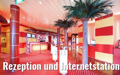 Rezeption und Internetstationen AIDAmar