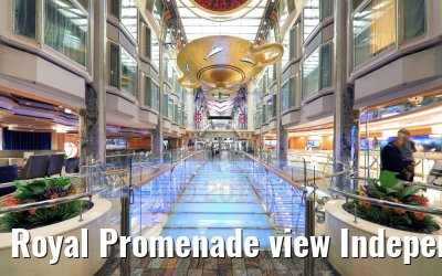 Royal Promenade view Independence of the Seas