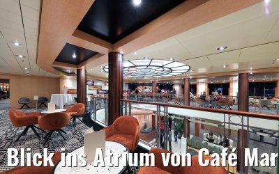 Blick ins Atrium von Café Mare aus AIDAmira