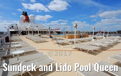 Sundeck and Lido Pool Queen Elizabeth