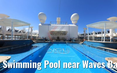 Swimming Pool near Waves Bar Norwegian Getaway