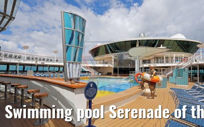 Swimming pool Serenade of the Seas