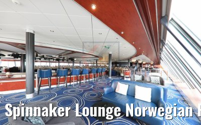Spinnaker Lounge Norwegian Pearl