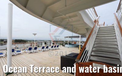 Ocean Terrace and water basin MS Columbus Deck 11