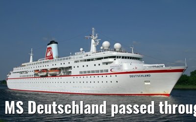 MS Deutschland passed through the Kiel Canal, 30 May 2013