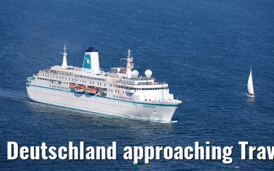 Deutschland approaching Travemünde 11.05.2017