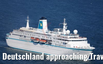 Deutschland approaching Travemünde 11.05.2017