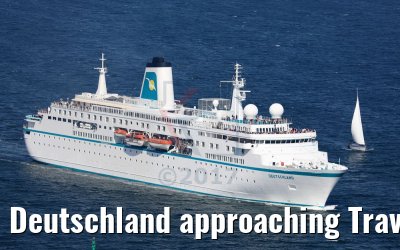Deutschland approaching Travemünde 11.05.2017