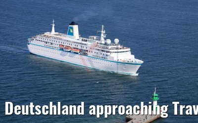 Deutschland approaching Travemünde 11.05.2017