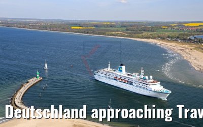 Deutschland approaching Travemünde 11.05.2017