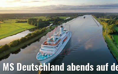MS Deutschland abends auf dem Nord-Ostsee-Kanal 21.07.2019