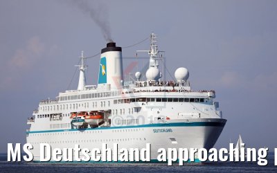 MS Deutschland approaching port of Kiel 27.05.2018