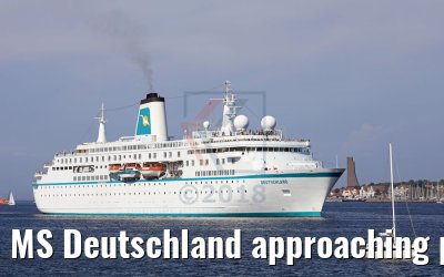 MS Deutschland approaching port of Kiel 27.05.2018