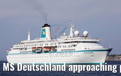 MS Deutschland approaching port of Kiel 27.05.2018