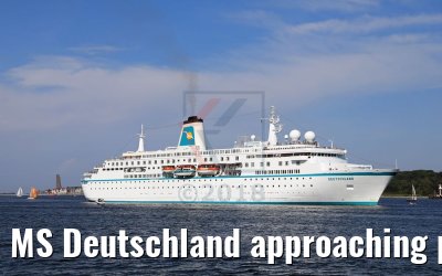 MS Deutschland approaching port of Kiel 27.05.2018
