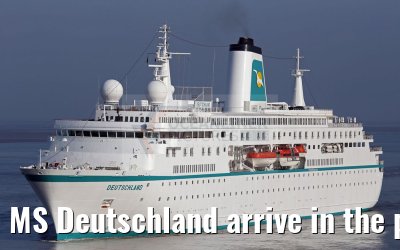 MS Deutschland arrive in the port of Bremerhaven 03.06.2016