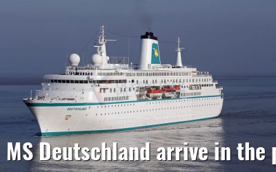MS Deutschland arrive in the port of Bremerhaven 03.06.2016
