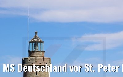 MS Deutschland vor St. Peter Port Guernsey