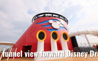funnel view forward Disney Dream