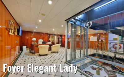 Foyer Elegant Lady
