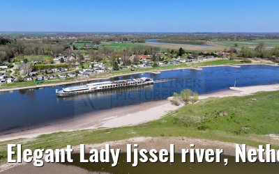 Elegant Lady Ijssel river, Netherlands 04.04.3035