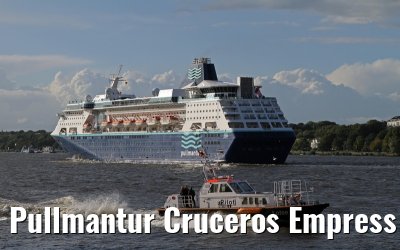 Pullmantur Cruceros Empress outbound port of Hamburg, 16. September 2013