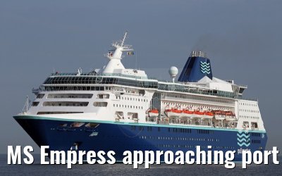 MS Empress approaching port of Warnemuende 02. August 2015