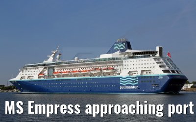 MS Empress approaching port of Warnemuende 02. August 2015