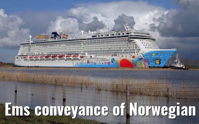 Ems conveyance of Norwegian Breakaway - 13th March 2013