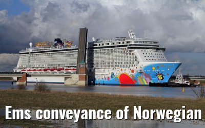 Ems conveyance of Norwegian Breakaway - 13th March 2013