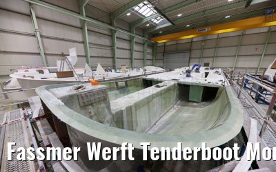 Fassmer Werft Tenderboot Montage Rumpf mit Innenschale