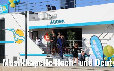 Musikkapelle Hoch- und Deutschmeister Taufe MS Adora Wien 30.03.2019