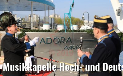 Musikkapelle Hoch- und Deutschmeister Taufe MS Adora Wien 30.03.2019