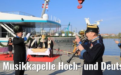 Musikkapelle Hoch- und Deutschmeister Taufe MS Adora Wien 30.03.2019