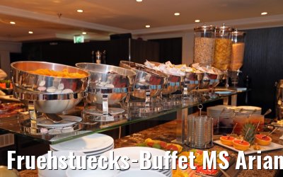 Fruehstuecks-Buffet MS Ariana 30.03.2015
