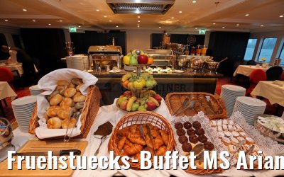 Fruehstuecks-Buffet MS Ariana 30.03.2015