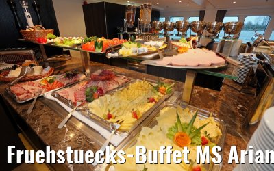 Fruehstuecks-Buffet MS Ariana 30.03.2015