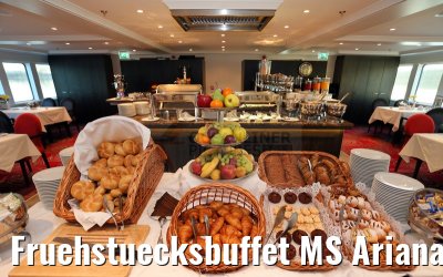 Fruehstuecksbuffet MS Ariana 31.03.2015