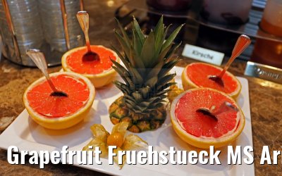 Grapefruit Fruehstueck MS Ariana
