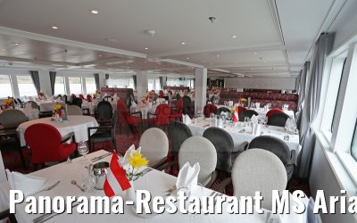 Panorama-Restaurant MS Ariana mit Dekoration Oesterreich 29.03.2015