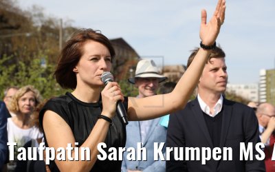Taufpatin Sarah Krumpen MS Asara Taufe in Koeln 31.03.2017