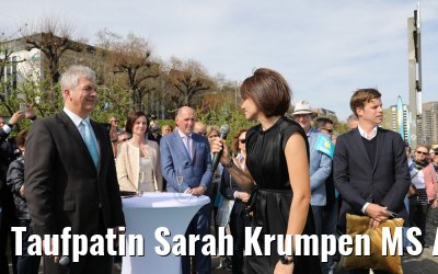 Taufpatin Sarah Krumpen MS Asara Taufe in Koeln 31.03.2017