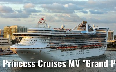 Princess Cruises MV "Grand Princess" departing port Everglades, 02. December 2007