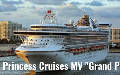 Princess Cruises MV "Grand Princess" departing port Everglades, 02. December 2007