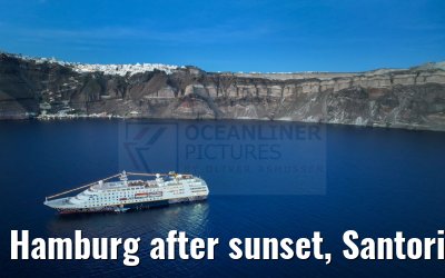 Hamburg after sunset, Santorini 26.04.2024