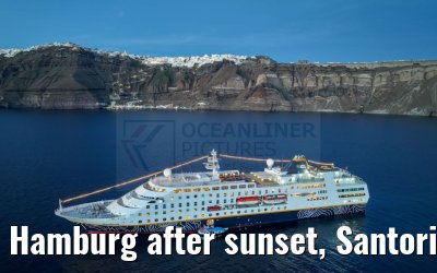 Hamburg after sunset, Santorini 26.04.2024