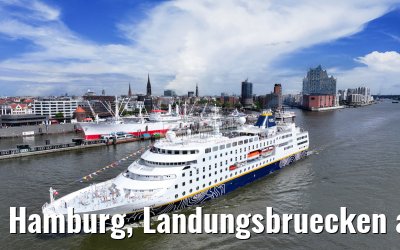 Hamburg, Landungsbruecken and Skyline 07.05.2025