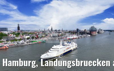 Hamburg, Landungsbruecken and Skyline 07.05.2025