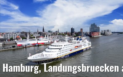 Hamburg, Landungsbruecken and Skyline 07.05.2025