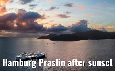 Hamburg Praslin after sunset